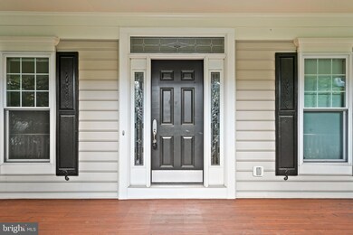 964 Featherstone St, Gaithersburg, MD 20878 - photo 2