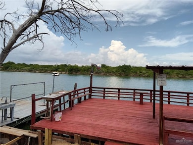 36789 Marshall Hutts Rd, Rio Hondo, TX 78583 - photo 2