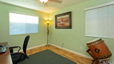 12876 Four Palms Ln, Sylmar, CA 91342 - photo 4