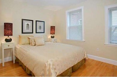 50 Boylston St unit 2, Brookline, MA 02445 - photo 5