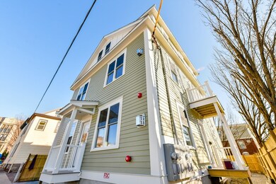 11 Minton St unit 2R, Boston, MA 02130 - photo 4