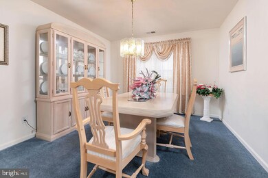 68 Greenbrook Dr, Columbus, NJ 08022 - photo 6