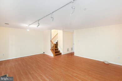 20801 Ireland Ct, Germantown, MD 20874 - photo 7