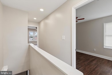 731 W Lafayette St unit 2, Norristown, PA 19401 - photo 6