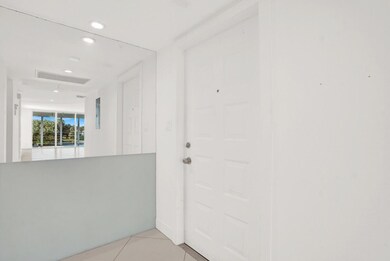 804 Cypress Blvd unit 301, Pompano Beach, FL 33069 - photo 3