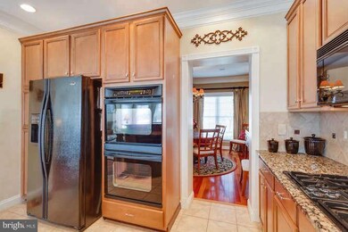 25619 Creek Run Terrace, Chantilly, VA 20152 - photo 6