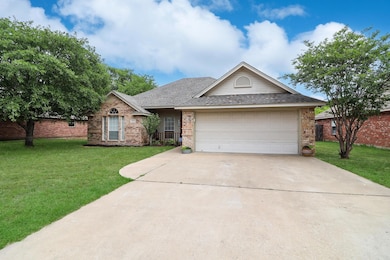 1809 Laura St, Weatherford, TX 76086 - photo 2