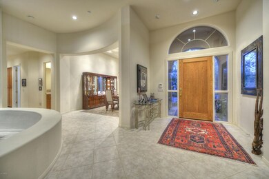 006_Dining-Foyer