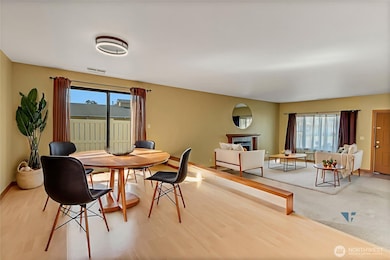 1905 F St SE unit F19, Auburn, WA 98002 - photo 5