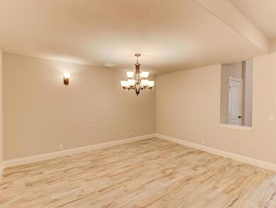 Formal Dining