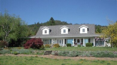 969 Old Stage Rd, Central Point, OR 97502 - photo 2