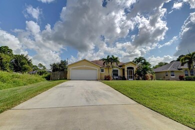 1372 SW Tadlock Ave Port St-large-004-00