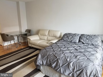 River Place South unit 414, Arlington, VA 22209 - photo 3