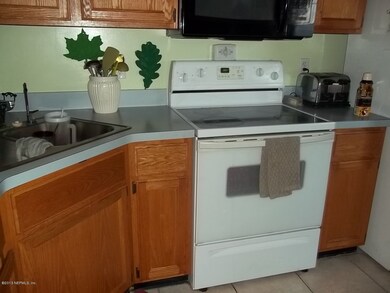 8468 Ivey Rd, Jacksonville, FL 32216 - photo 6