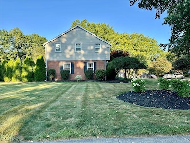 264 Windfall Ln, Wadsworth, OH 44281 - photo 2