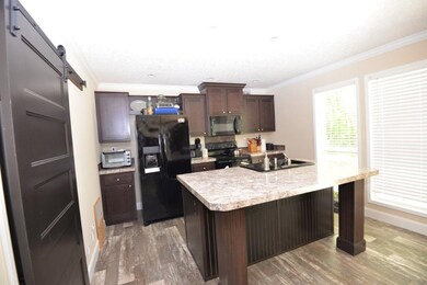 519 Twin Bridges Rd SW, Eatonton, GA 31024 - photo 5