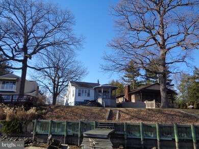 1703 Wilson Point Rd, Middle River, MD 21220 - photo 3