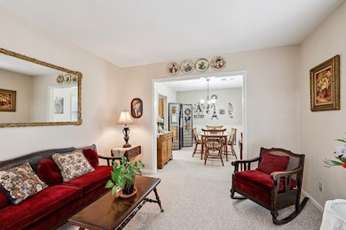 715 S 5th 1 2 St, Nederland, TX 77627 - photo 4