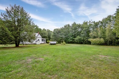 641 Snow Hill Rd New-large-027-029-Backy