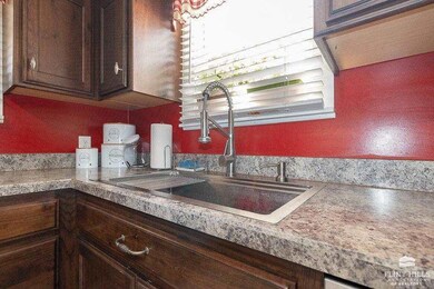 unlisted-address, Maple Hill, KS 66507 - photo 7