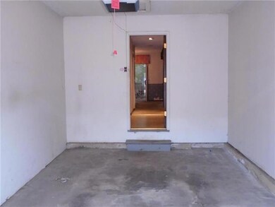 9983 Edelweiss Cir, Shawnee, KS 66203 - photo 6