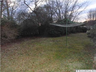 24 Davenport Rd W, Toms River, NJ 08757 - photo 3