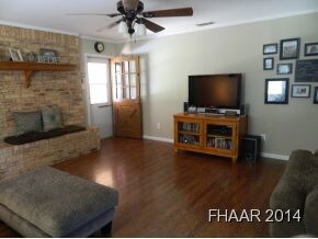 404 Ash St, Copperas Cove, TX 76522 - photo 3