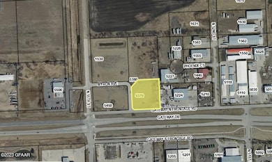 5370 Myron Ave, Grand Forks, ND 58203 - photo 2