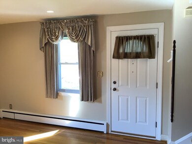 1913 Lydonlea Way, Baltimore, MD 21239 - photo 3