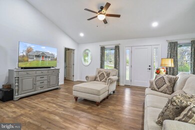 25 Far View Ln, Front Royal, VA 22630 - photo 7