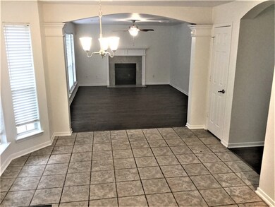 25702 Gamewood Ct, Spring, TX 77386 - photo 5