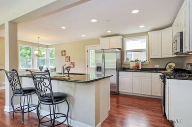 2543 Alexander St, Homewood, IL 60430 - photo 3