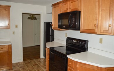 15 Crescent St, Keene, NH 03431 - photo 4