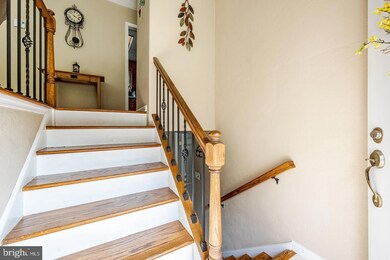 1566 S Keim St, Pottstown, PA 19465 - photo 2