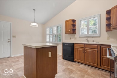 5214 Greenwillow Ct unit 27, Indianapolis, IN 46226 - photo 6