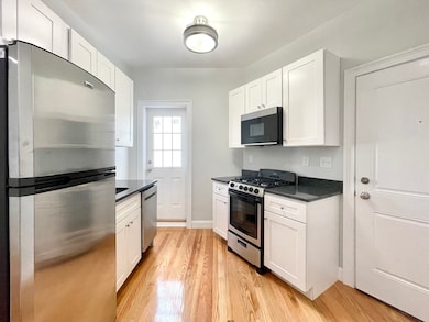 64 Charlesgate E unit 88, Boston, MA 02215 - photo 2
