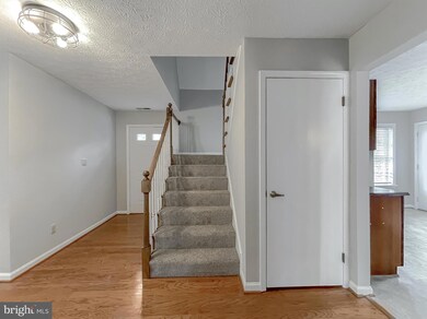 23230 Hickory Nut Dr, California, MD 20619 - photo 6