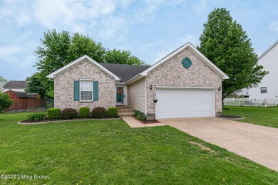 585 Helm Ln, Mount Washington, KY 40047 - photo 3