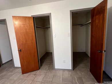 407 Buttercup, New Braunfels, TX 78130 - photo 7