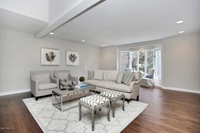 101 Lewis St Greenwich CT-large-008-18-0