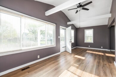 2111 S Biltmore Ave, Muncie, IN 47302 - photo 5