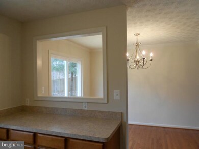 10619 Cobblestone Dr, Spotsylvania, VA 22553 - photo 5