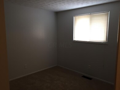 1698 Westwind Ln, Columbus, OH 43223 - photo 7