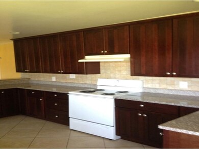 2428 Mccray Rd, Burlington, NC 27217 - photo 4