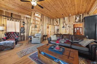 1011 County Road 303, Princeton, AL 35766 - photo 5