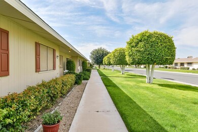 13809 N Garden Court Dr, Sun City, AZ 85351 - photo 7