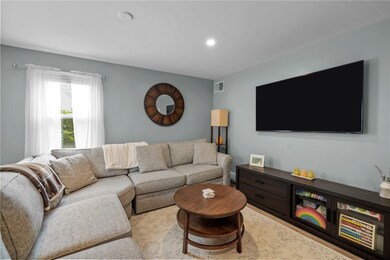 1195 Green End Ave unit 1, Middletown, RI 02842 - photo 5