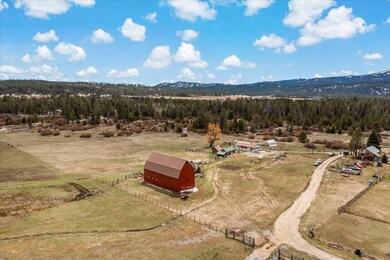 85 Atkin Ln, Cascade, ID 83611 - photo 6