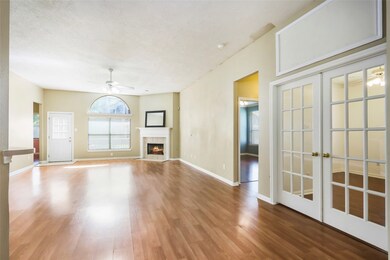 3611 Shasta Ct, Pearland, TX 77584 - photo 5