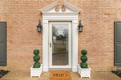 744 Sugarbush Cove N, Collierville, TN 38017 - photo 2